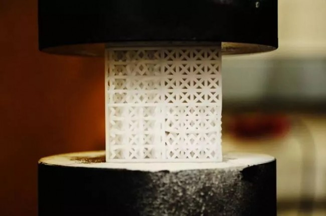 3D打印坚固轻质材料有哪些？